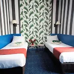 Hôtel du Théâtre by Patrick Hayat