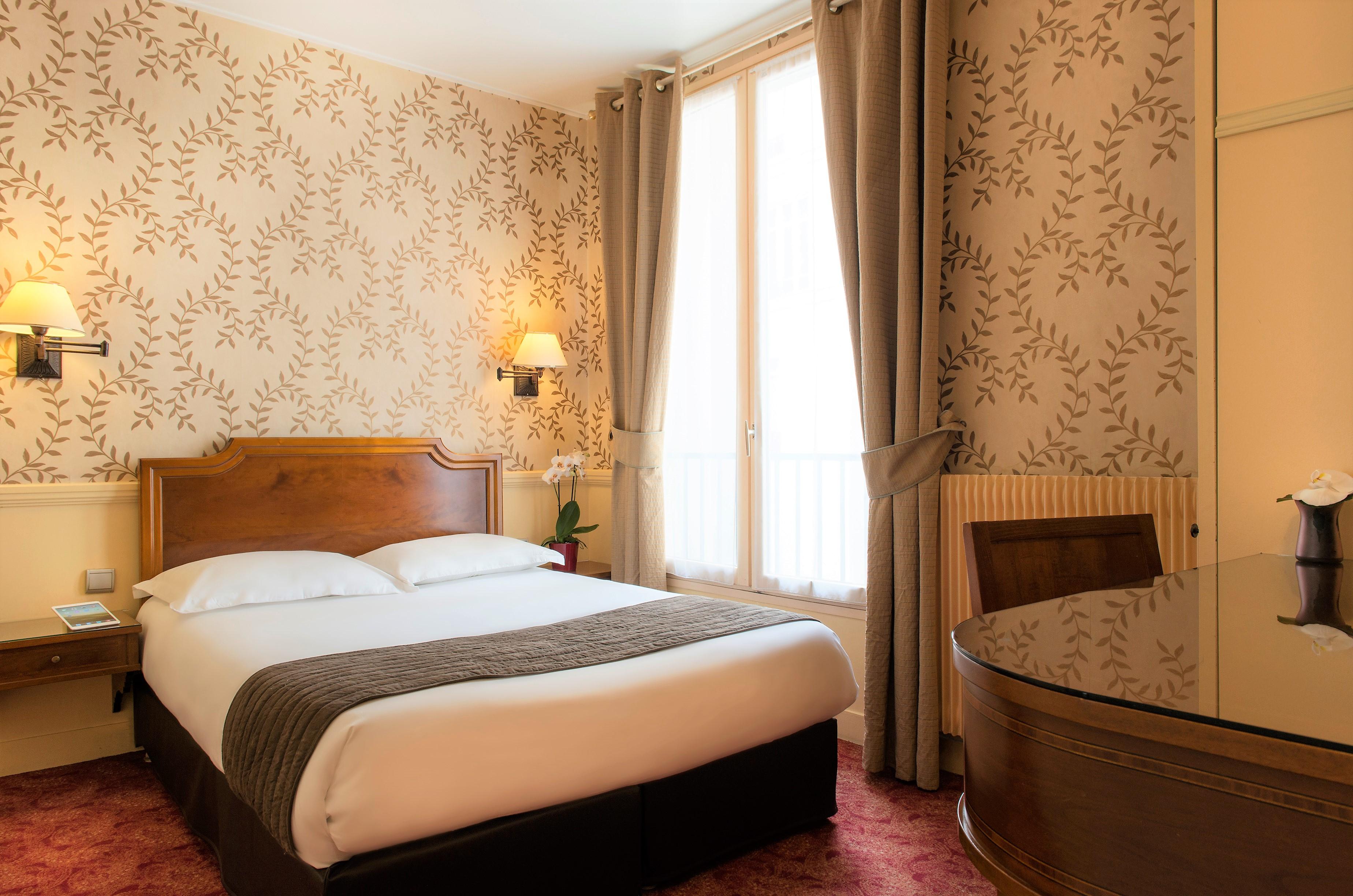 Du Théâtre By Patrick Hayat 3* Parigi