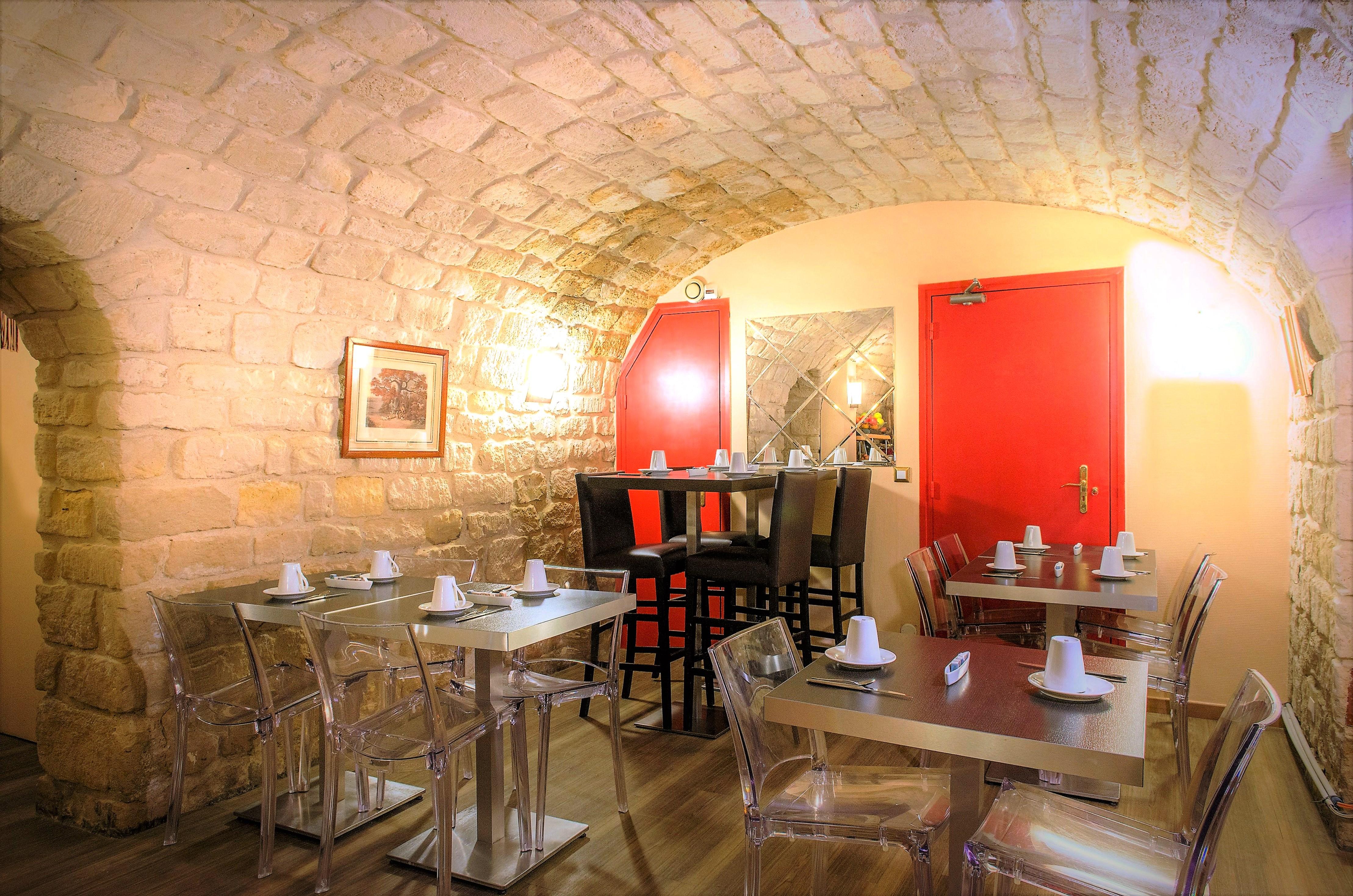 Hotel Du Théâtre By Patrick Hayat