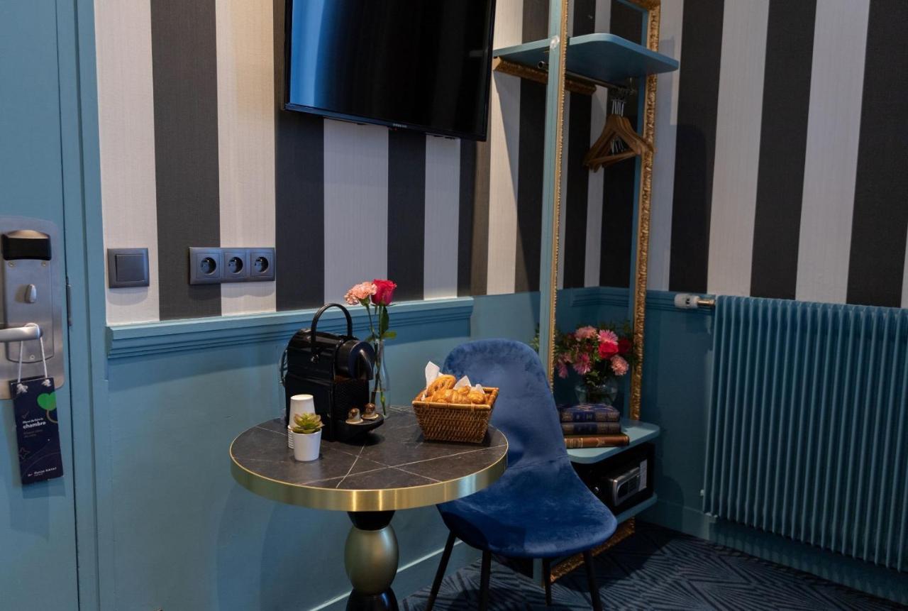 Hotel Du Théâtre By Patrick Hayat Parigi