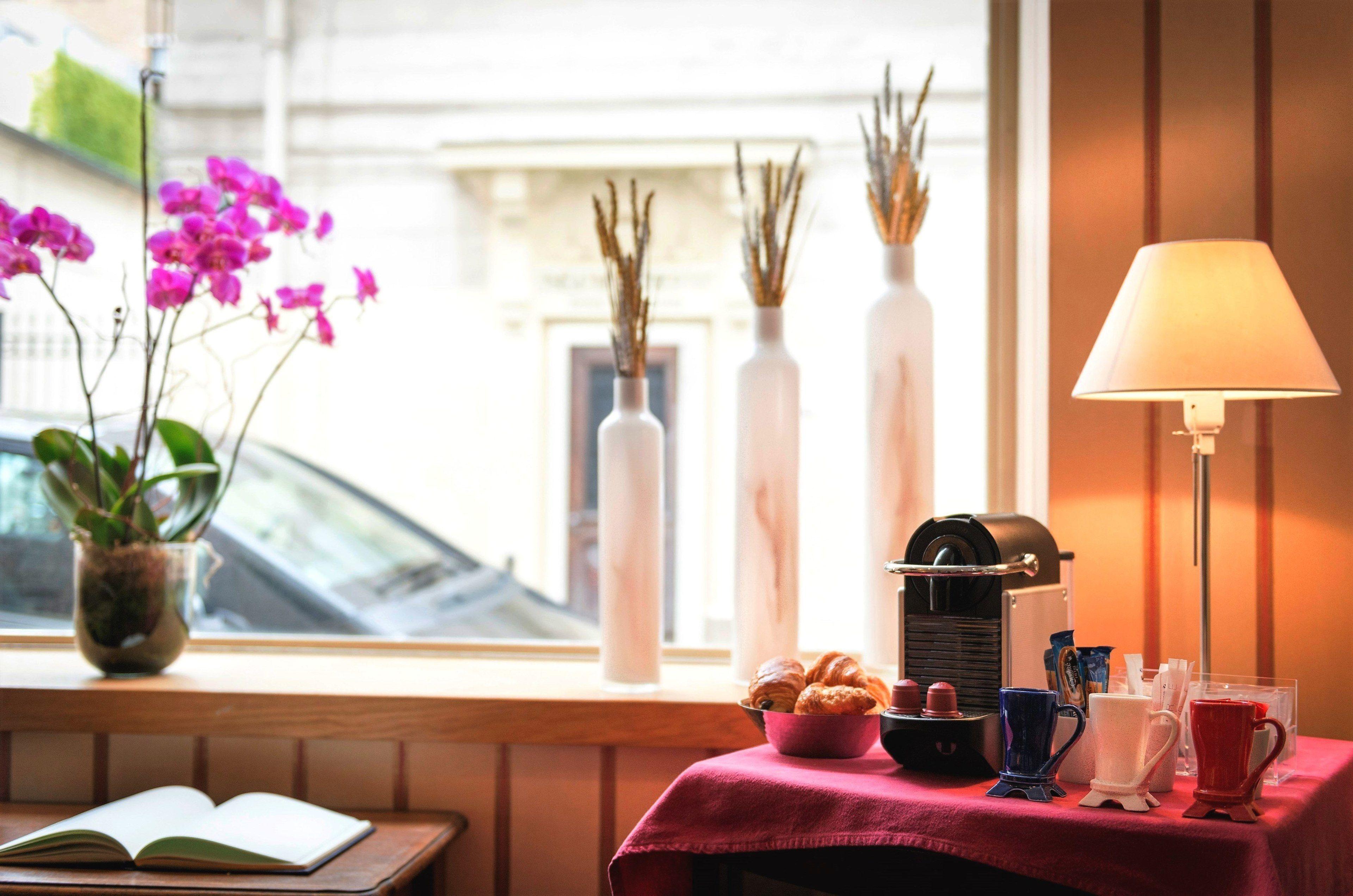 Hotel Du Théâtre By Patrick Hayat Parigi