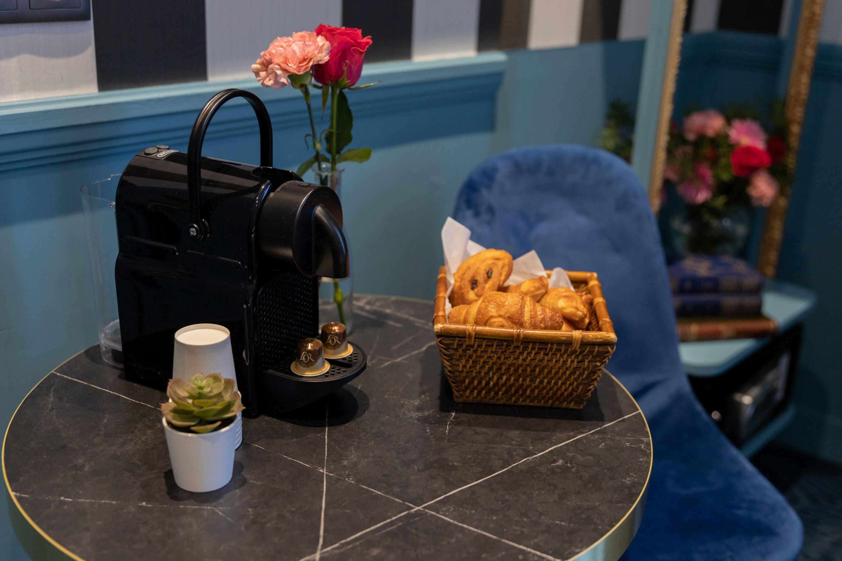 Du Théâtre By Patrick Hayat 3* Parigi