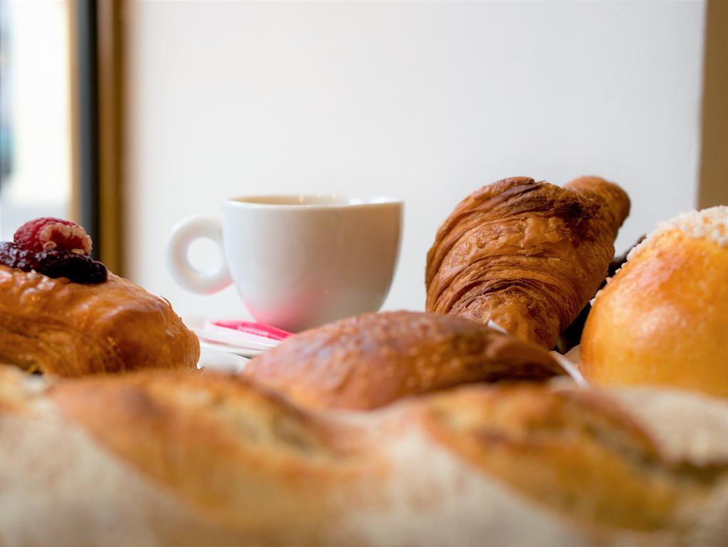 Du Théâtre By Patrick Hayat Hotel Parigi