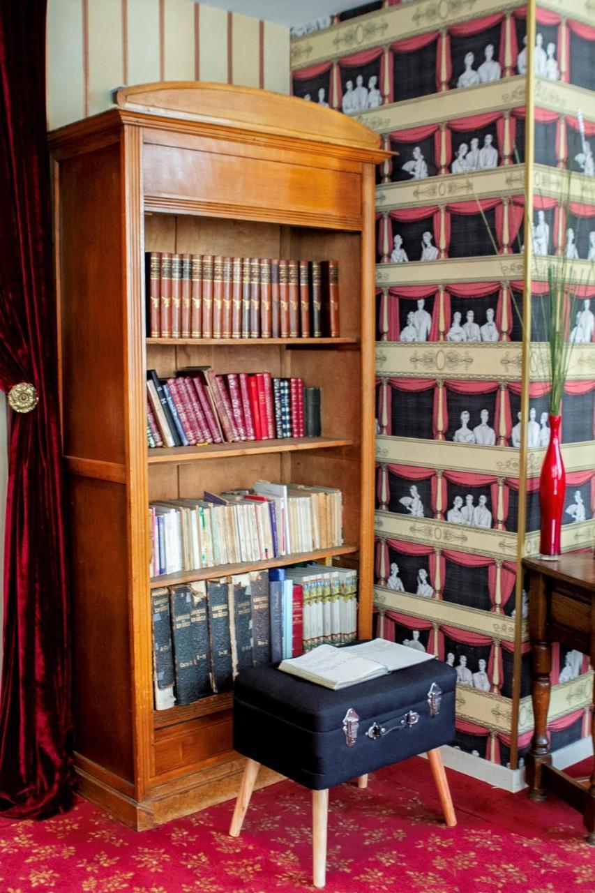 Du Théâtre By Patrick Hayat 3* Parigi